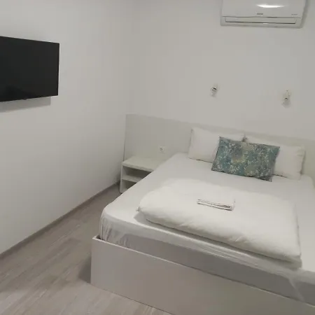 The Continental 布加勒斯特