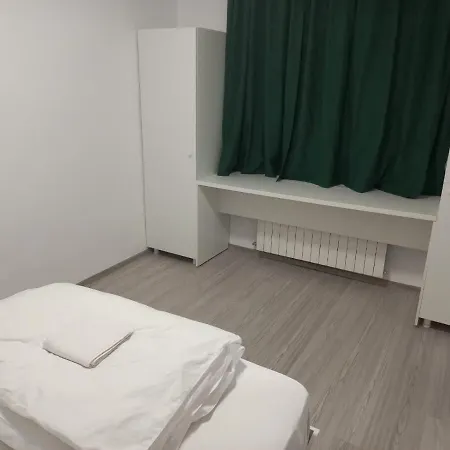 Отель The Continental *