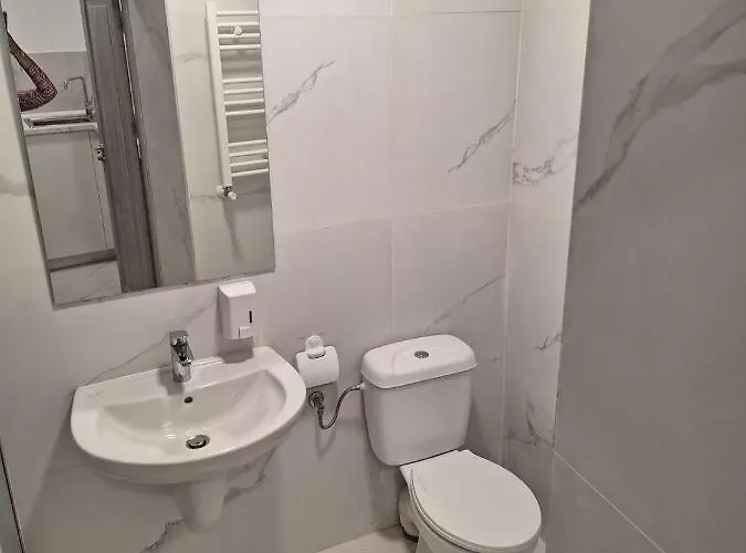 The Continental Otel